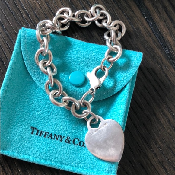 Vintage Tiffany & Co large heart bracelet ❤️ - Picture 1 of 3